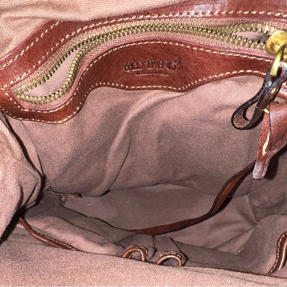 Old Trend Backpack - Picture 2 of 4